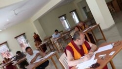 ཏཱ་ལའི་བླ་མ་མཐོ་སློབ་ནང་འབུམ་རམས་ཀྱི་ལག་འཁྱེར་སློབ་སྦྱོང་འགོ་འཛུགས་དགོས་དོན།