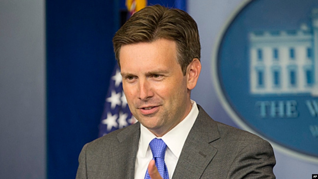 Phát ngôn viên Tòa Bạch Ốc Josh Earnest 