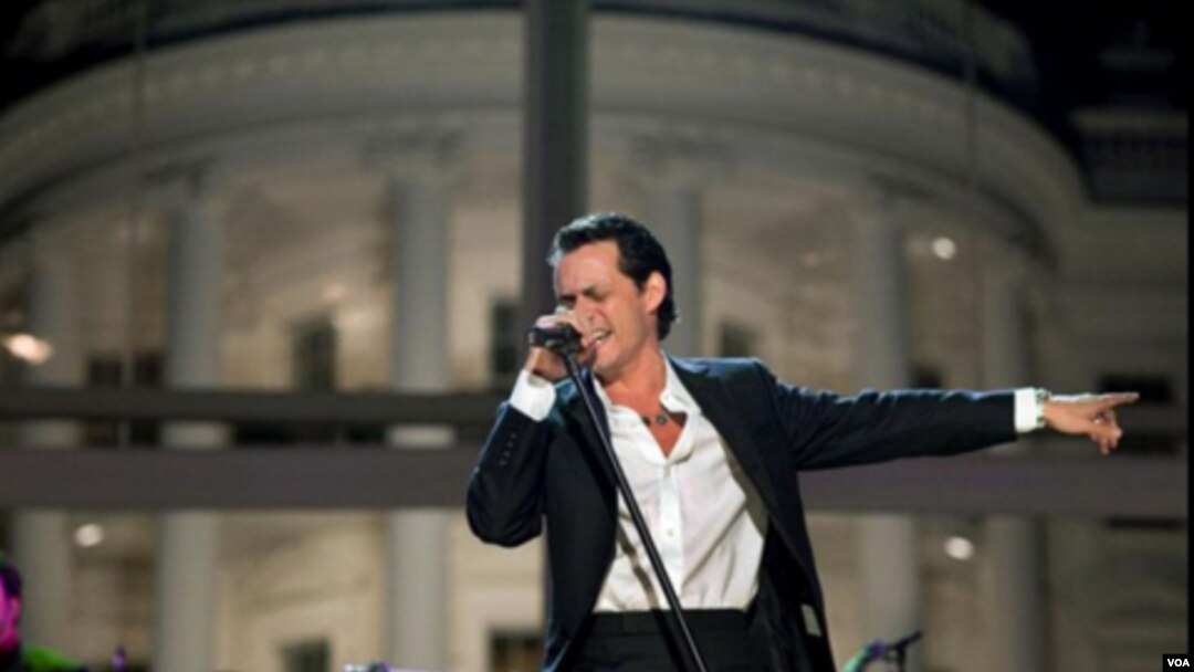 Marc Anthony se convirtió en el cantante hispano que más a recaudado en el American Airlines Arena.