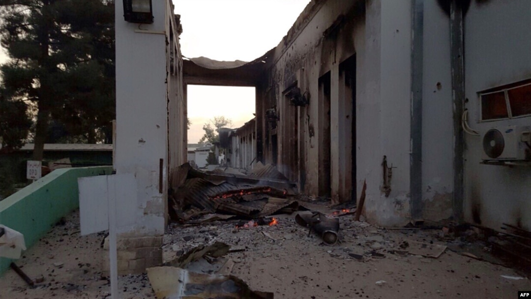 سازمان داکتران بدون سرحد میگوید که در هنگام بمبارد مان این شفاخانه، فقط کارمندان ومریضان در شفاخانه بودند
