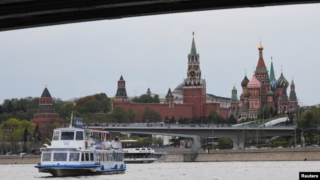 A view of the Kremlin, St. Basil's Cathedral and Zaryadye Park in Moscow, Russia May 12, 2022. ( REUTERS/Evgenia Novozhenina)