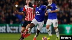 Le joueur congolais Yannick Bolasie lors d'un match de Premier League, le 27 novembre 2016.