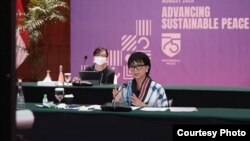 Menlu Retno Marsudi dalam.jumpa pers secara virtual, Jumat, 7 Agustus 2020. (Foto: Kemenlu)
