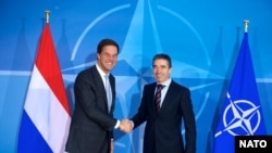 NATO Genel Sekreteri Anders Fogh Rasmussen, Hollanda Başbakanı Mark Rutte'yle Brüksel'de görüştü