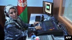 د بي سرحده ژورنالستانو ټولنې د ښځو پر دغې سیمه ییزې راډیو برید غندلی دی.