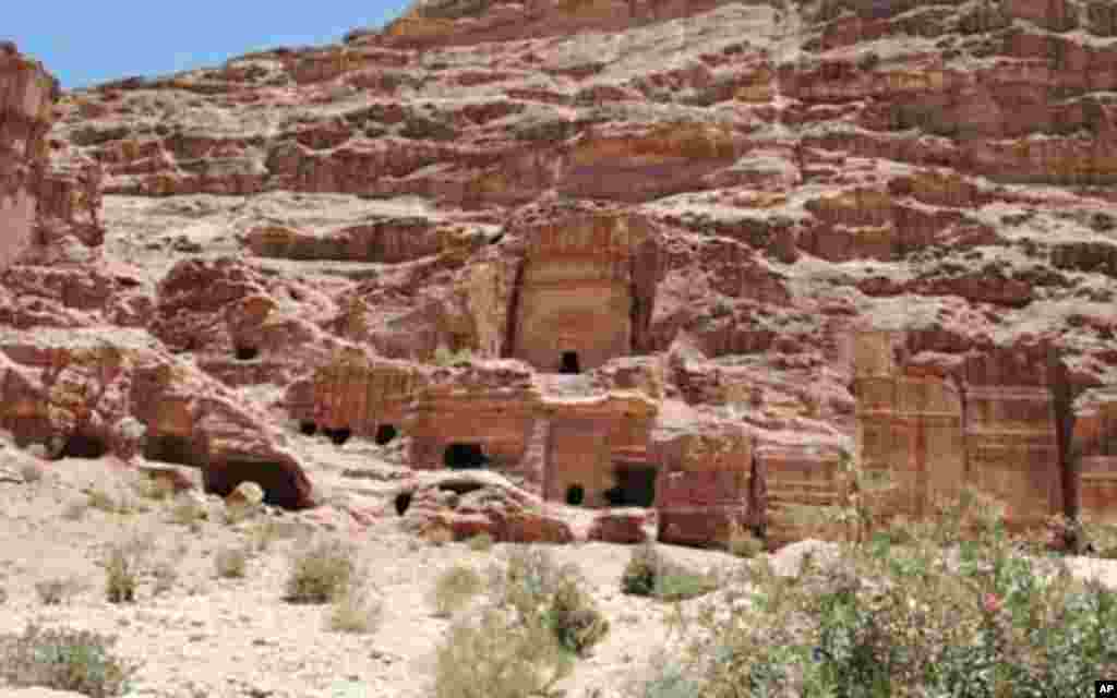 Unforgettable Trip to Petra, Jordan - a World Heritage Site