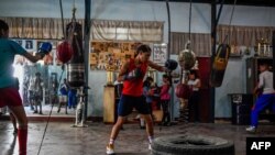 Venezuela tiene larga tradición boxística, con un campeón olímpico -Francisco 'Morochito' Rodríguez en 1968- y numerosos campeones mundiales, pero hay brechas entre hombres y mujeres.