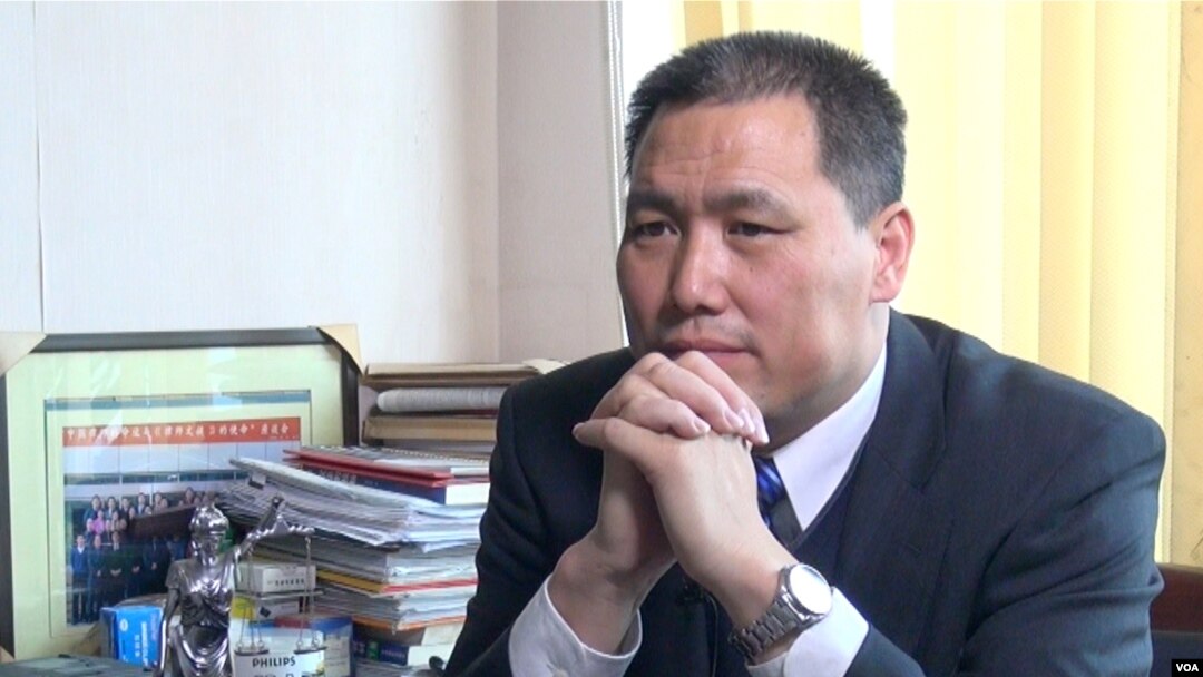 中坚律师浦志强以寻衅滋事罪被北京警方刑拘（东方拍摄）
