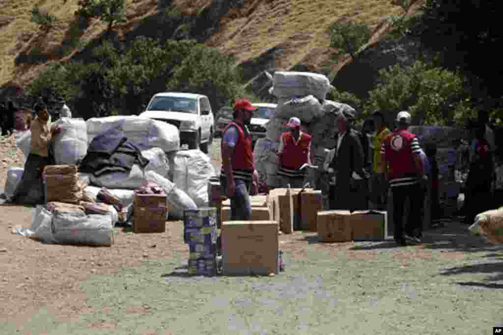 Hundreds displaced by Iranian forces shelling Iraqi Kurdistan Border, Sunday, July 31, 2011