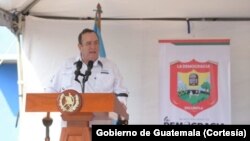 El presidente de Guatemala, Alejandro Giammattei anunció un primer caso de COVID-19 en su país. 