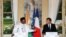 Niger's President Mahamadou Issoufou and French President Emmanuel Macron attend a joint press conference after their meeting at the Elysee Palace in Paris, France, June 4, 2018. 
