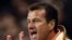Dunga volvió a cerrar el entrenamiento de Brasil antes del debut, incluso para la televisión oficial de la FIFA.