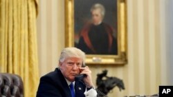 Presiden Amerika Serikat, Donald Trump di kantor Oval, Gedung Putih, Washington DC (Foto: dok).