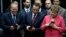La presidenta Dilma Rouseff, derecha, pide que el nuevo sistema de seguridad se instale en todo el gobierno federal.