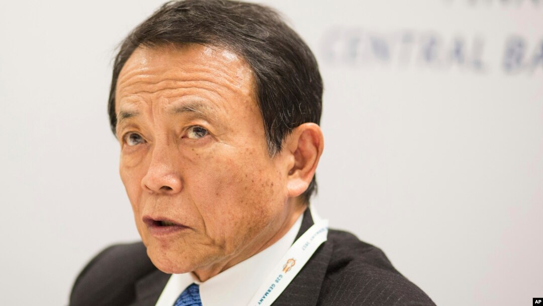 Menteri Keuangan Jepang, Taro Aso (foto: dok).