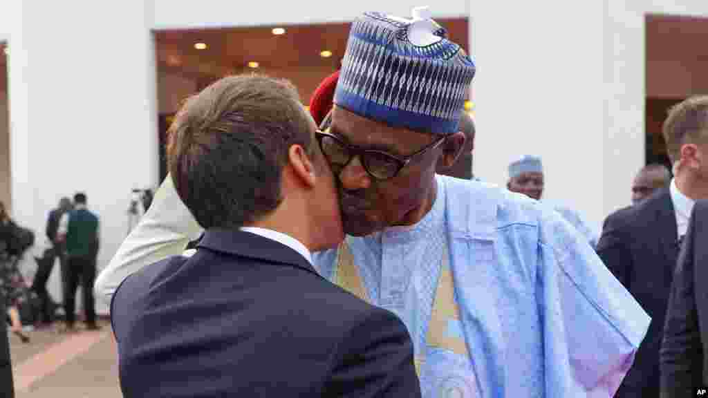 Shugaba Muhammadu Buhari da shugaba Emmanuel Macron na kasar Faransa