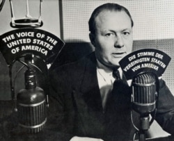 Early German-language VOA broadcaster, Robert Bauer.