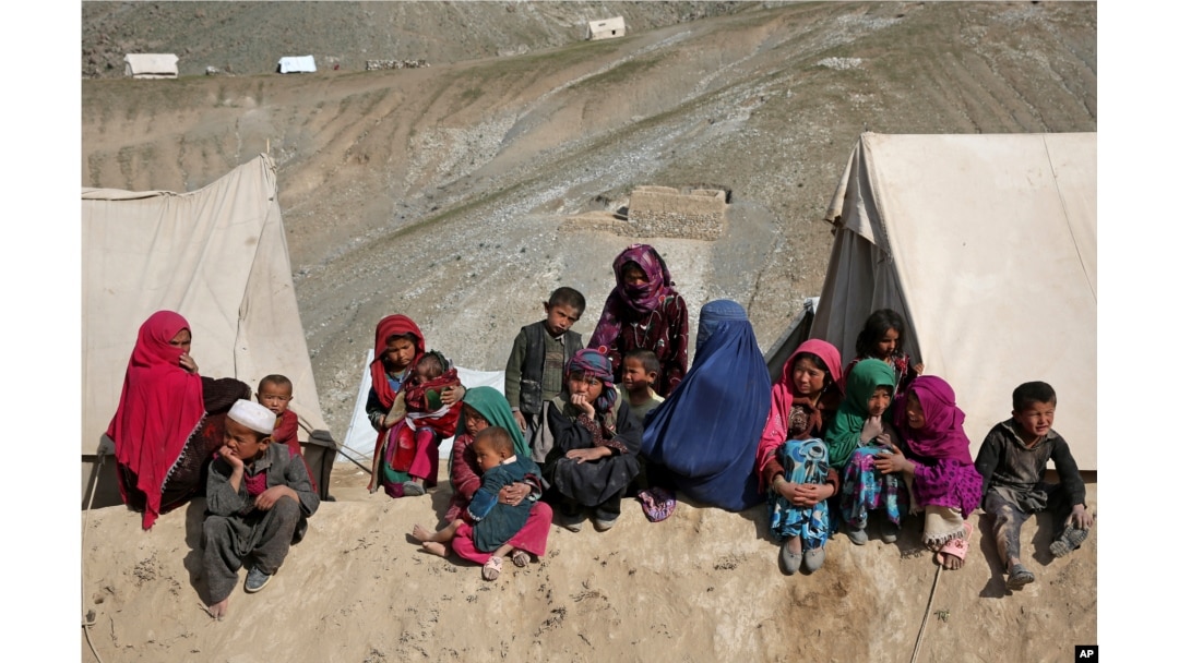 Survivors of the Afghan Landslides Wait for Aid