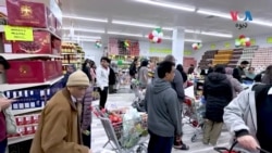 نيويارک ښار کې د روژې په میاشت کې خلک وایي، که څه هم هر رنګ اسانتيا او خوراکونه موجود دي خو بيا هم د کور او کلي احساس ورته کېږي