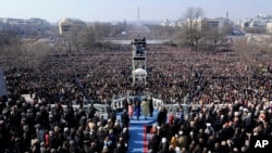 مراسم تحلیف باراک اوباما در سال ۲۰۰۹ از لحاظ تعداد جمعیت حاضر یک رکورد محسوب می‌شود