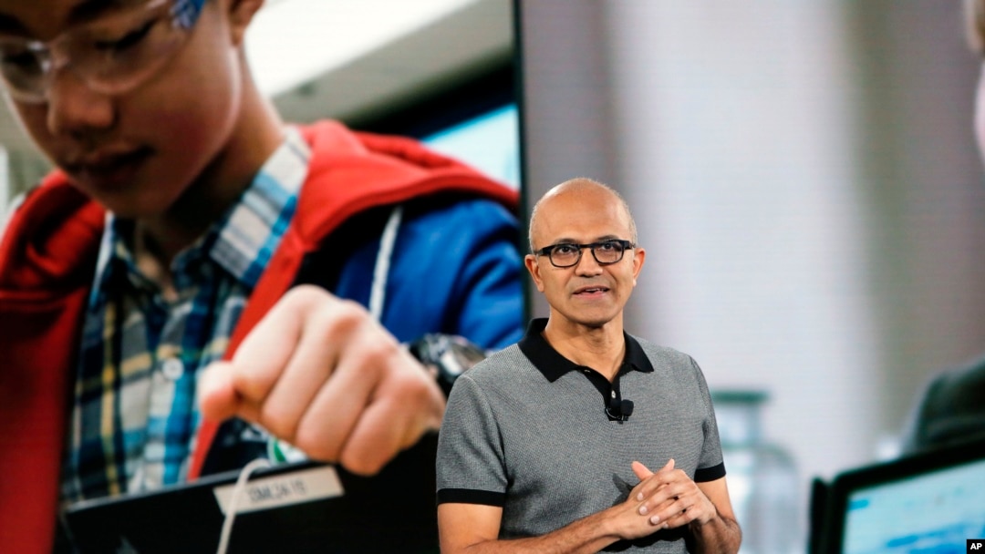 El presidente de Microsoft, Satya Nadella, dijo que ahora se enfocarán más en la inteligencia artificial. 