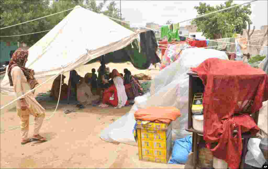 سندھ میں سیلاب زدگان کی حالت زار