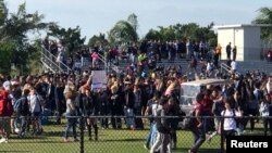 Учні школи Marjory Stoneman Douglas High School протестують проти збройного насильства, 14 березня, 2018 р.