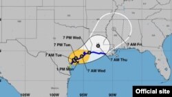 Imagen del desplazamiento de la tormenta tropical Beta en su recorrido por el Golfo de México hacia las costas de Texas el lunes 21 de septiembre de 2020. [Foto: Centro Nac. Huracanes].