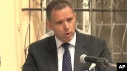 مارک سیدول نمایندۀ ملکی ناتو در افغانستان که دوران خدمتش در افغانستان به پایان رسید.