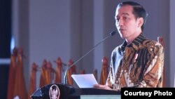 Presiden Joko Widodo ketika memberi sambutan pada HUT ke-10 dan Munaslub Partai Hanura di Cilangkap, Jakarta Timur, Rabu 21/12. (Foto courtesy : Setpres RI).