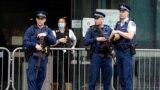 Polisi Selandia Baru melakukan penjagaan keamanan (foto: ilustrasi). 