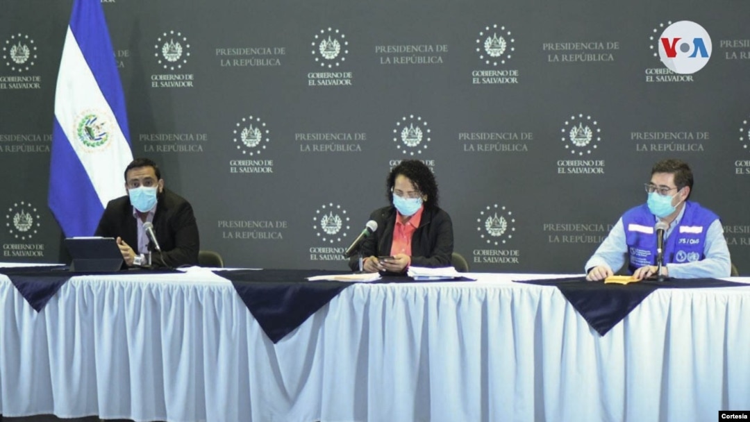 Gabinete de Salud Ampliado de El Salvador en conferencia de prensa ofreció detalles sobre las muertes por coronavirus en El Salvador. [Foto: Cortesía Secretaria de Prensa de la Presidencia]