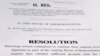 El borrador de una resolución de la Cámara de Representantes de Estados Unidos que establece formalmente los próximos pasos en la investigación de juicio contra el presidente Donald Trump. Reuters.
