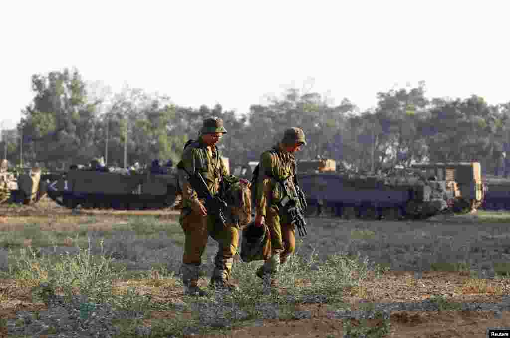 اسرائیلی فوج کے مطابق اس کی یہ کارروائیاں "آپریشن پروٹیکٹوو ایج" کا حصہ ہیں۔