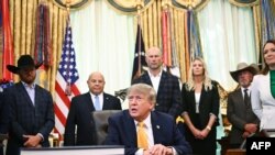 Президент США Дональд Трамп в Овальном кабинете Белого дома в Вашингтоне, округ Колумбия, 4 сентября 2026 года.  (Фото: Kent NISHIMURA / AFP)