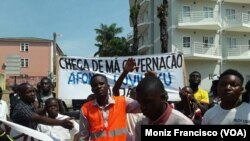 Manifestação contra vice-governador, Uíge