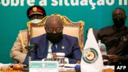 Presiden Ghana Nana Akufo-Addo menjadi tuan rumah KTT Afrika Barat di Accra (foto: dok). 