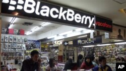 RIM reportó pérdidas del 33% durante el primer trimestre del año fiscal 2013.