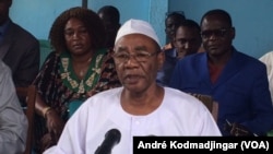 Mahamat Ahmat Al-Habo, coordinateur de Front de l'opposition nouvelle pour l'alternance et le changement (Fonac) lors d’une conférence de presse à N’Djamena, 31 mars 2018. (VOA/ André Kodmadjingar)