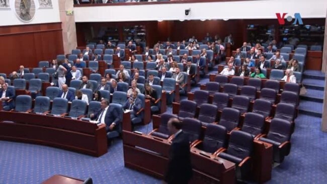 Не помина интерпелацијата за работата на спикерот Гаши
