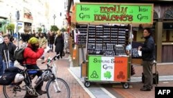 Ulični prodavac u Irskoj