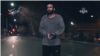  اطلاعات زیادی درباره عرفان کیانی وجود ندارد. این عکس از فیلمی که صدا و سیما علیه او منتشر کرد برداشته شده است. 

