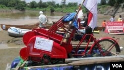 Perahu untuk kampanye sungai bersih Bengawan Solo (Foto: dok).