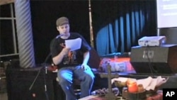 维吉尼亚州Jammin Java咖啡馆的新式敬拜