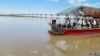 FILE - The Amu Darya, seen near Urgench, Khorezm, Uzbekistan, July 22, 2024. The river is a major waterway in Central Asia and flows through Tajikistan, Turkmenistan, Uzbekistan and Afghanistan. (Navbahor Imamova/VOA)