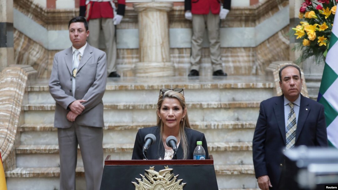 Bolivia's interim President Jeanine Anez speaks during a news conference at the presidential palace in La Paz, Nov. 14, 2019. 