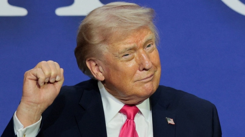 عقب‌نشینی جمهوری اسلامی از تنگه هرمز؛‌ پرزیدنت ترامپ می‌گوید محاصره دریایی ادامه دارد و پولی هم داده نمی‌شود