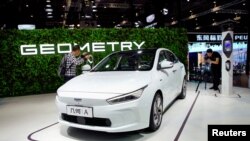 资料照 - 吉利新款电动汽车 (EV) Geometry A (GE11) 在上海车展媒体日上亮相。