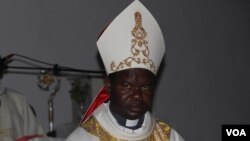 Dom Dionísio Hissilenapo, Bispo da diocese do Namibe