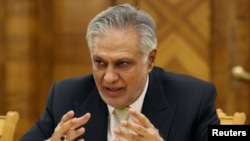 اسحاق دار، معاون نخست‌وزیر و وزیر امور خارجه پاکستان